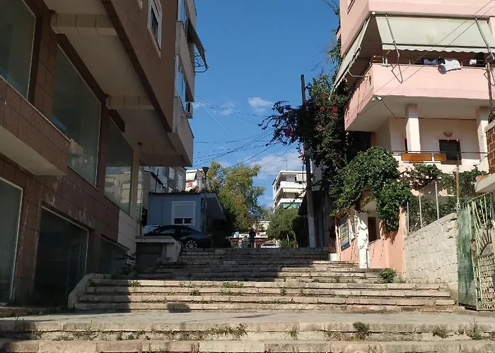 May Apartments Sarandë